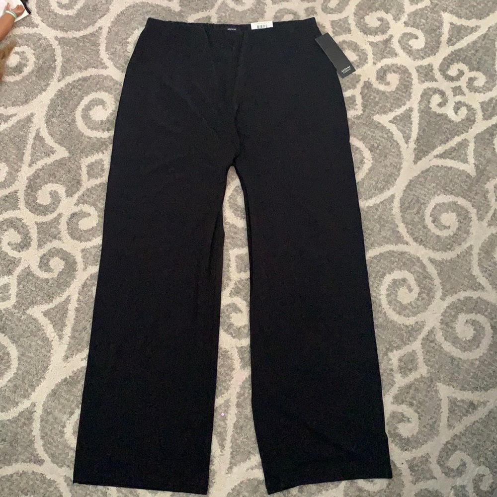 Alfani wide leg pants. Size M. NWT.